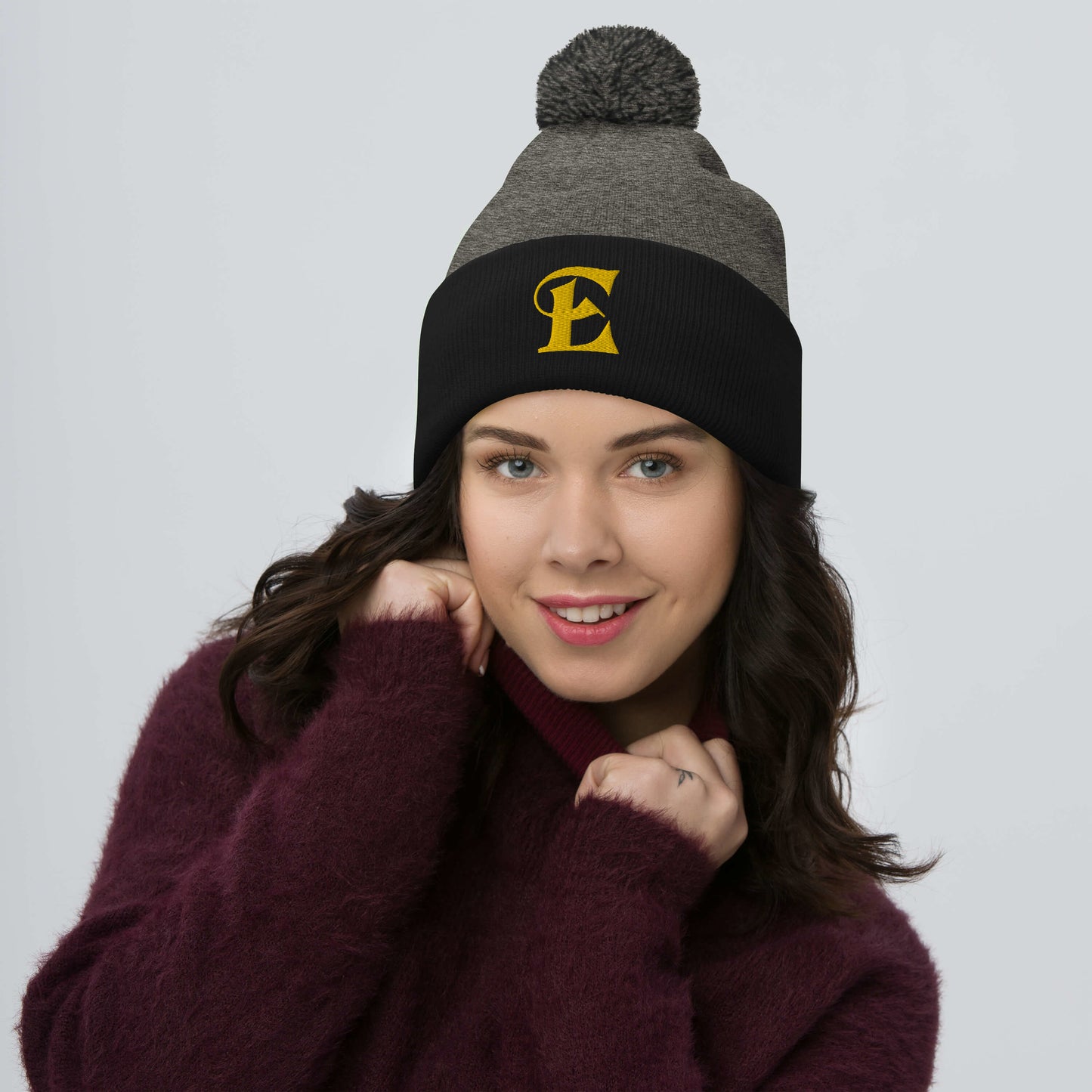 El gorro Estevez E Pom-Pom
