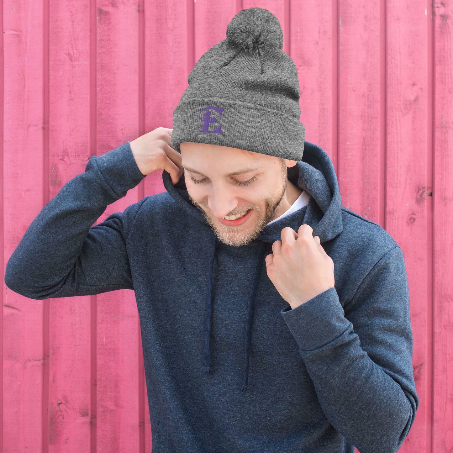 El gorro Estevez E Pom-Pom