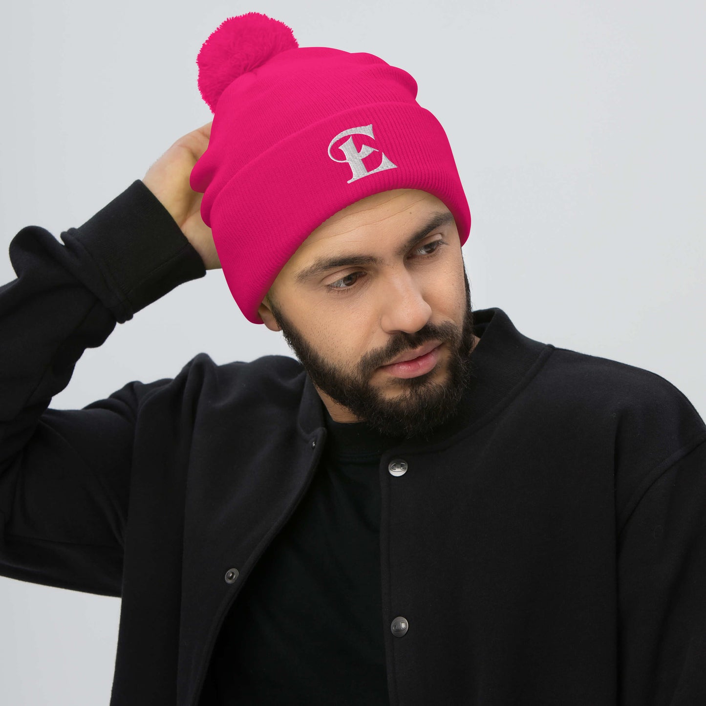 El gorro Estevez E Pom-Pom