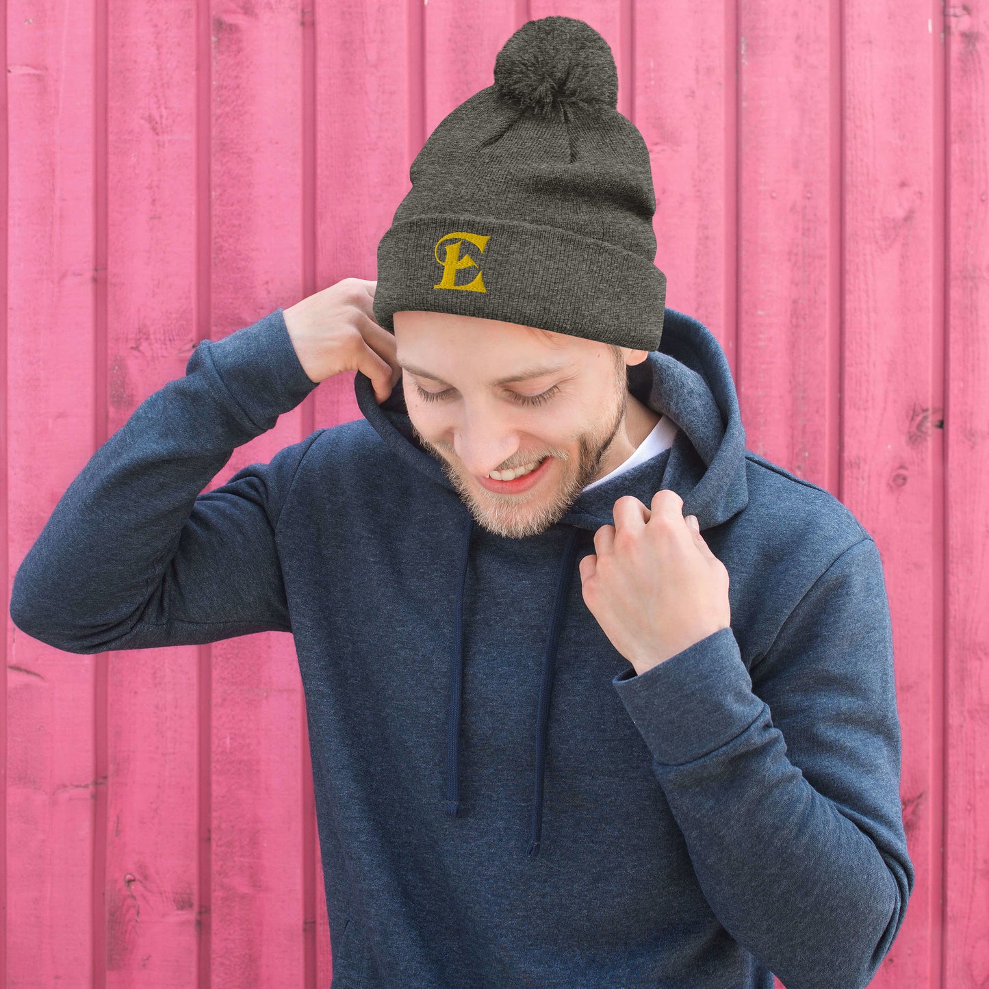 El gorro Estevez E Pom-Pom